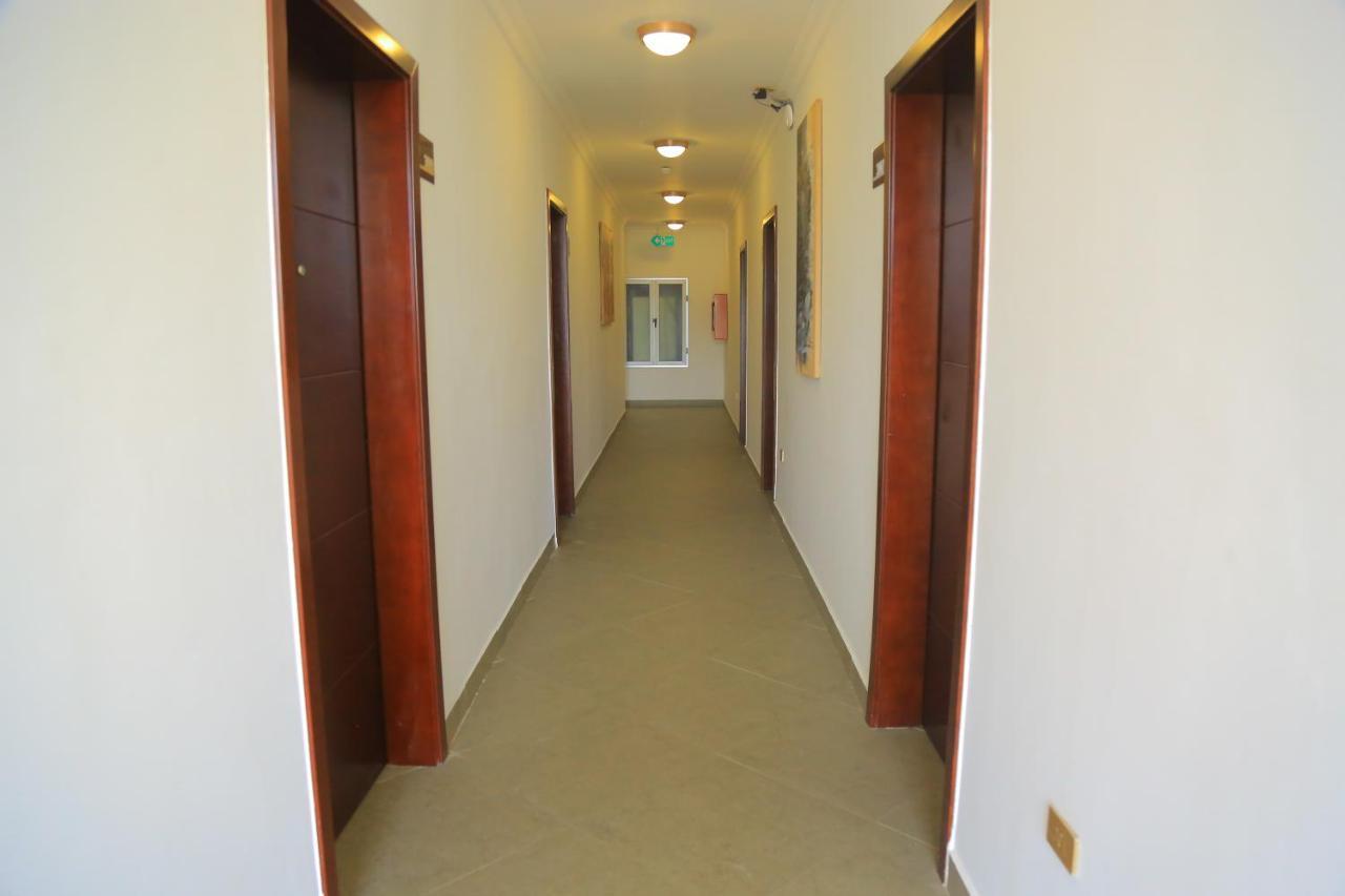 Black Horse Hotel Apartment Аддис-Абеба Экстерьер фото